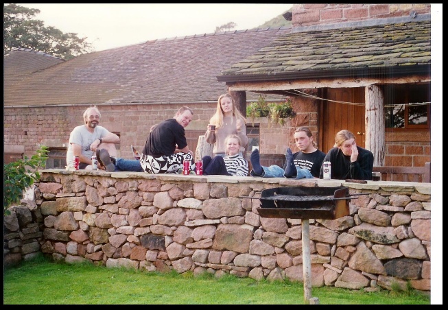 640x438 pixels (161K)